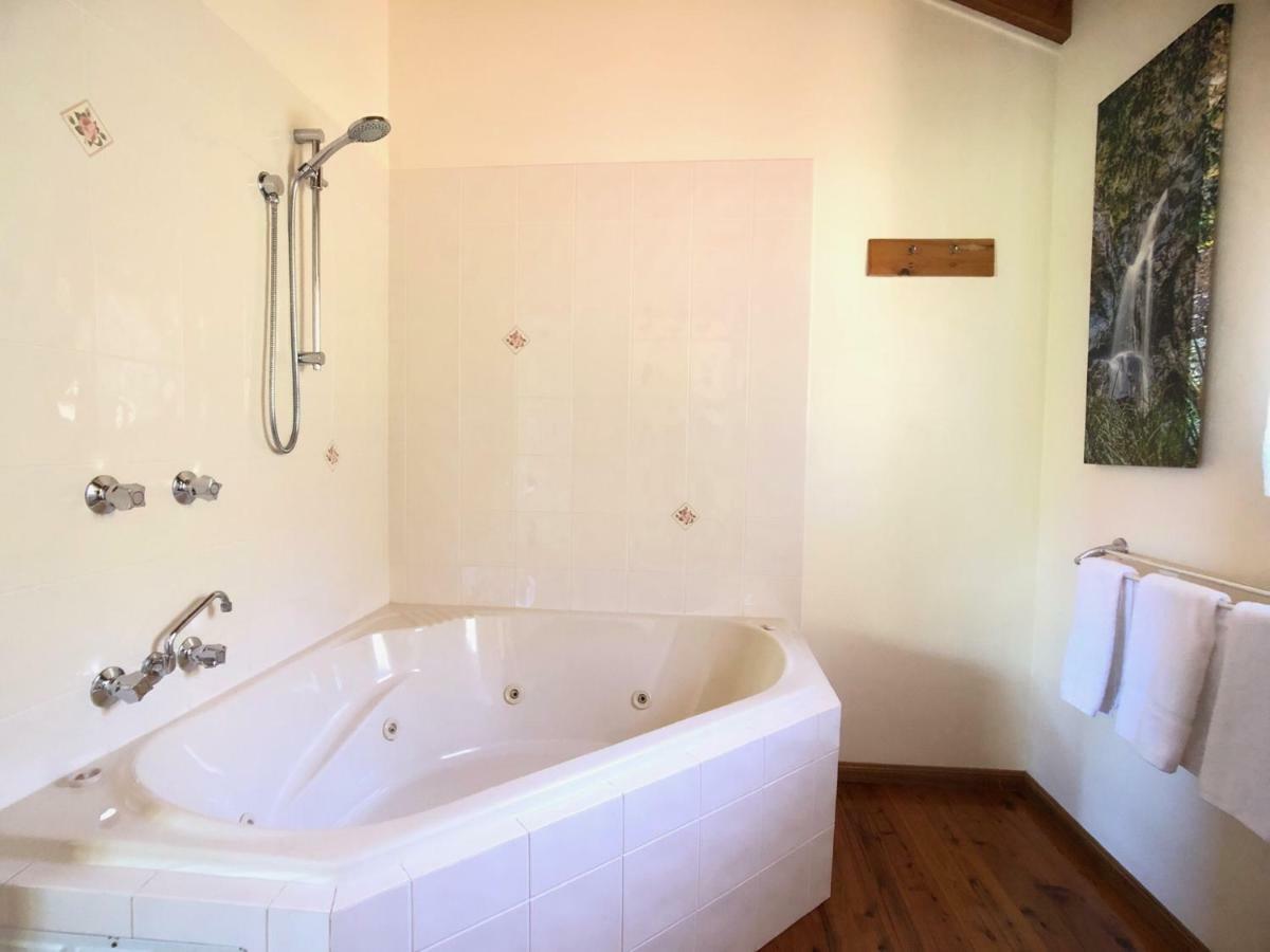 Pencil Creek Cottages メープルトン エクステリア 写真