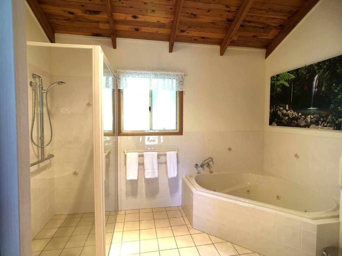 Pencil Creek Cottages メープルトン エクステリア 写真